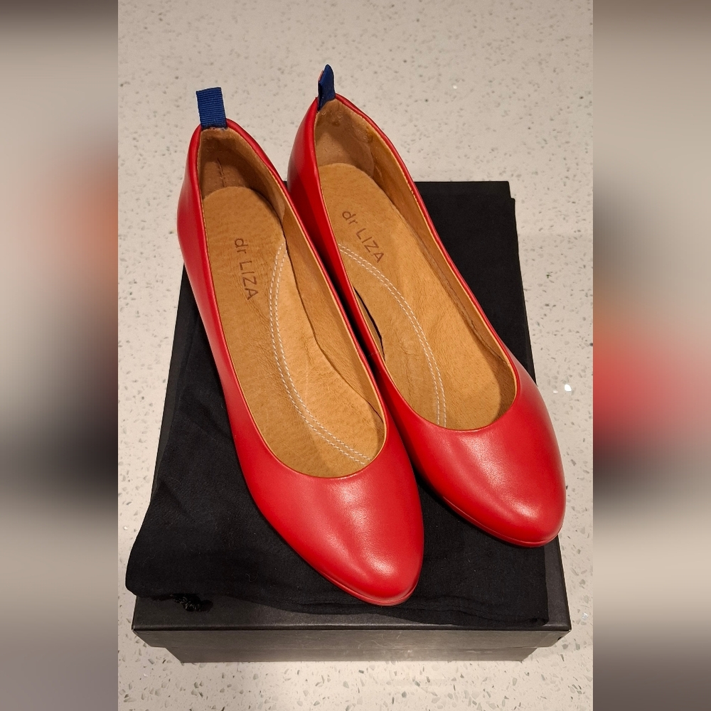 Dr Liza red heels